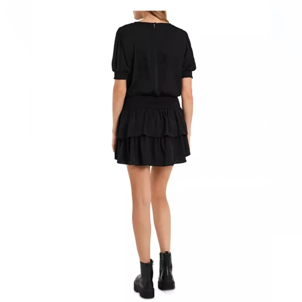 1.STATE Black Smocked Waist Tiered Mini Dress NWT - Picture 3 of 4